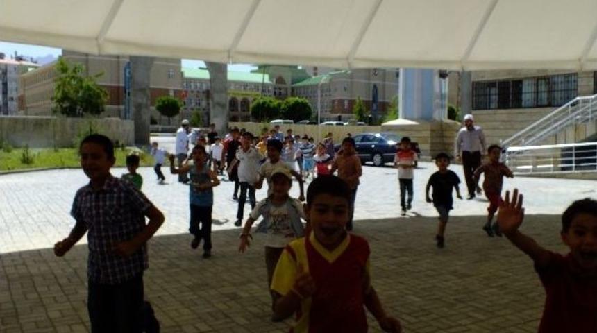 M&uuml;ft&uuml; Arvas&rsquo;tan Kur&rsquo;an Kursuna Ziyaret