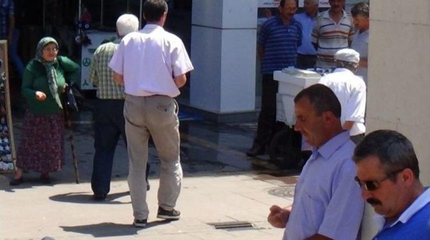 Dilencilik Meslek Haline Geldi