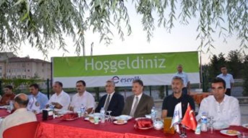 Esenlik &Ccedil;alışanları İftarda Buluştu