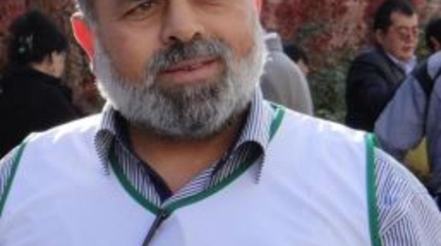 D&uuml;zce İhh Başkanı Osman Altundal;