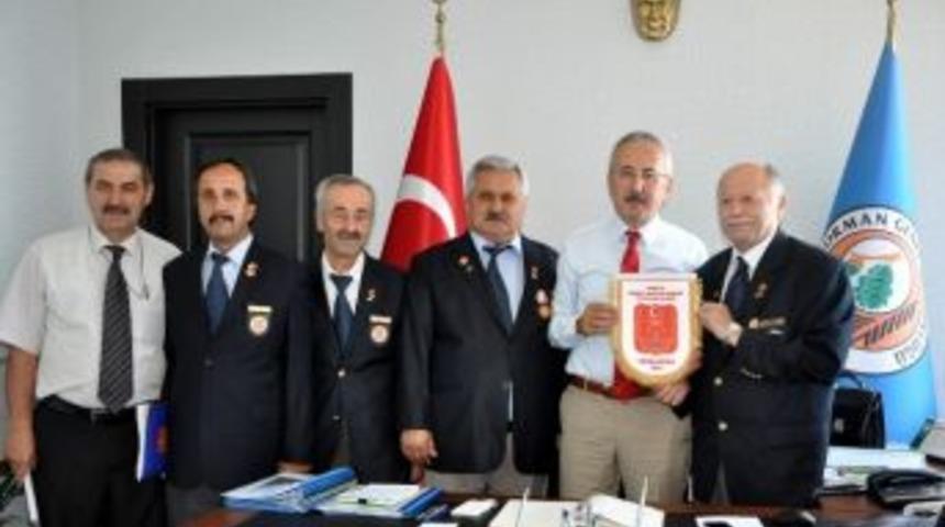 Muharip Gaziler Derneğinden, Orman B&ouml;lge M&uuml;d&uuml;r&uuml; Beşel&rsquo;e Ziyaret