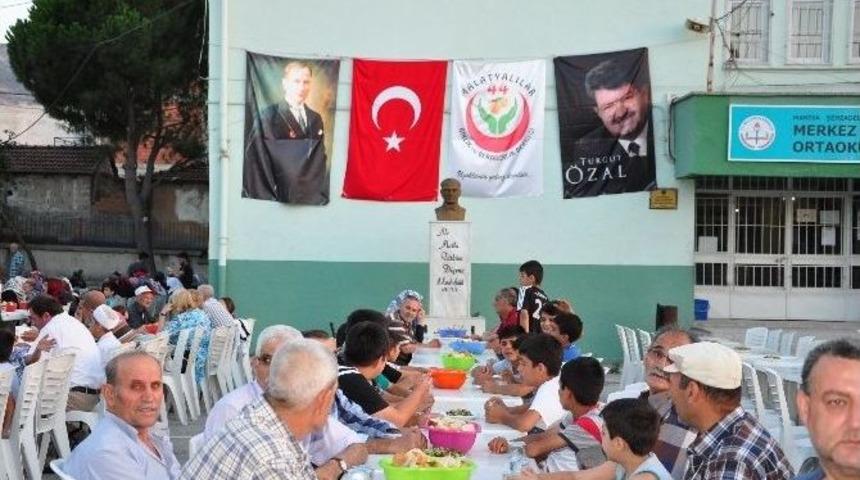 Malatyalılardan Bin Kişilik İftar
