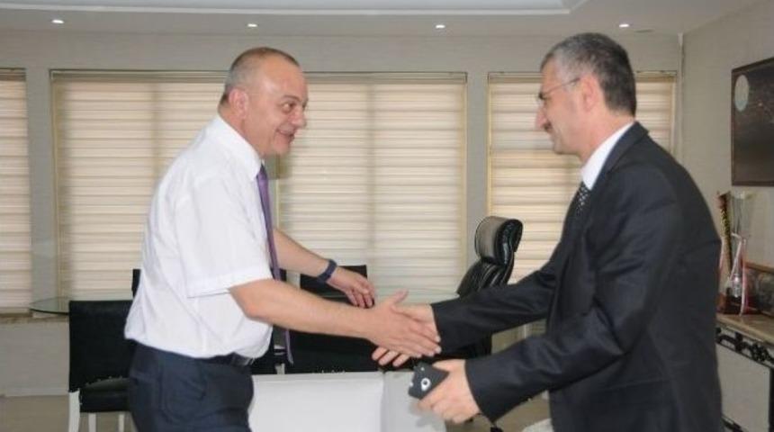 Vali Bektaş&rsquo;tan Başkan Erg&uuml;n&rsquo;e İade-i Ziyaret