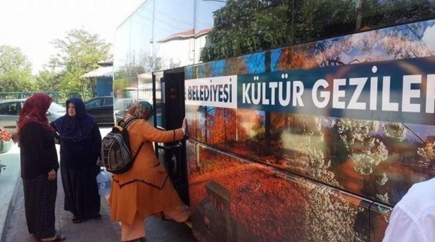 Kartepe&rsquo;de K&uuml;lt&uuml;r Gezileri Başladı