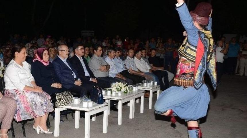 Altı Eyl&uuml;l Belediyesi'nin Şehri Ramazan Geceleri B&uuml;y&uuml;k İlgi G&ouml;rd&uuml;