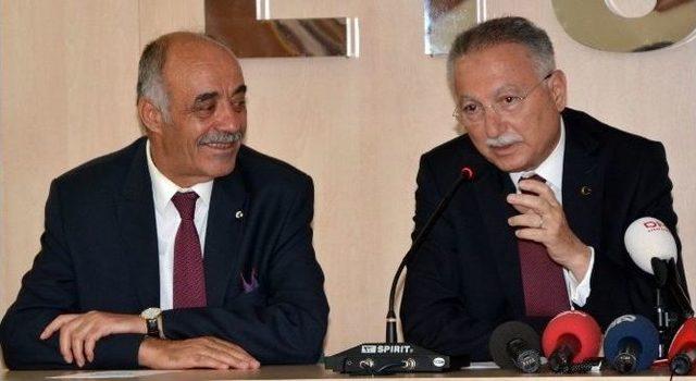&Ccedil;atı Adayı İhsanoğlu Etso&rsquo;da Konuştu 3