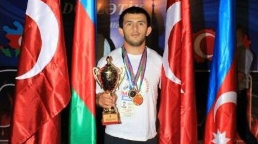 A&uuml;&rsquo;l&uuml; &Ouml;ğrencinin B&uuml;y&uuml;k Başarısı