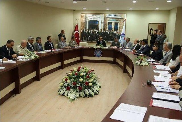 Vali Coş: “uyuşturucu İle Mücadele Sadece Narkotikçilerin Görevi Değil Kamu, Kurum Ve Kuruluşunda Çalışanların Da Görevidir" 3