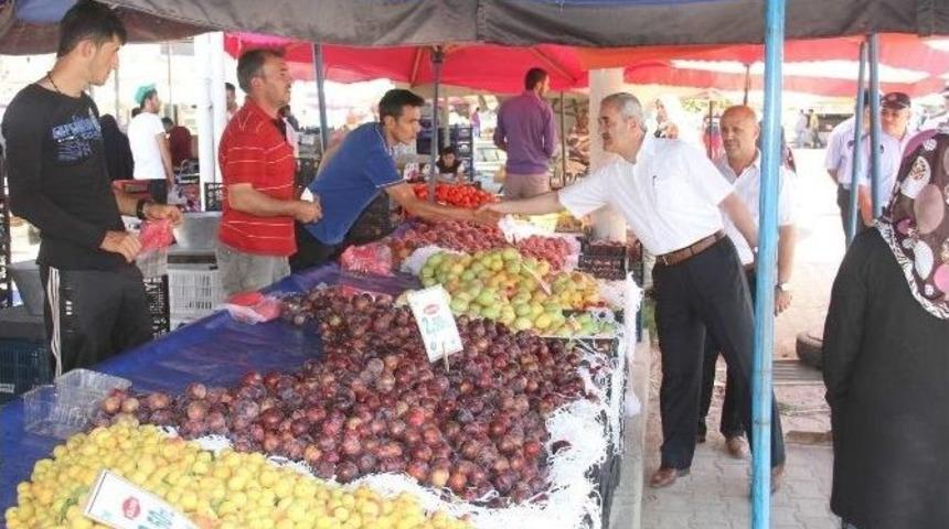 Başkan Karataş&rsquo;tan Pazar Ziyareti