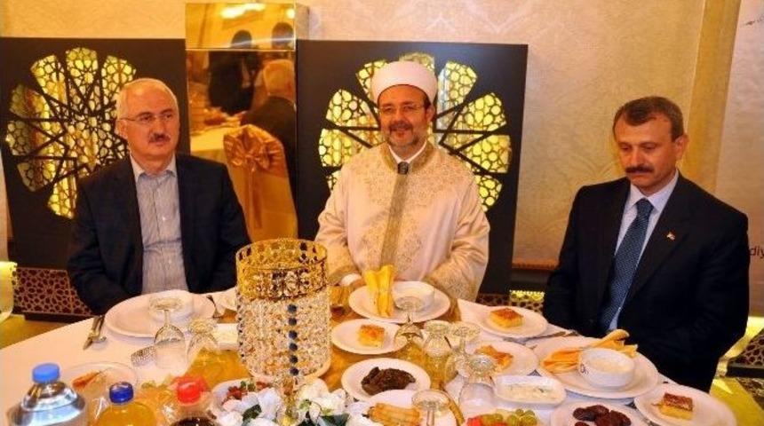 Diyanet İşleri Başkanı G&ouml;rmez: "ramazanlara Buruk Giriyoruz"