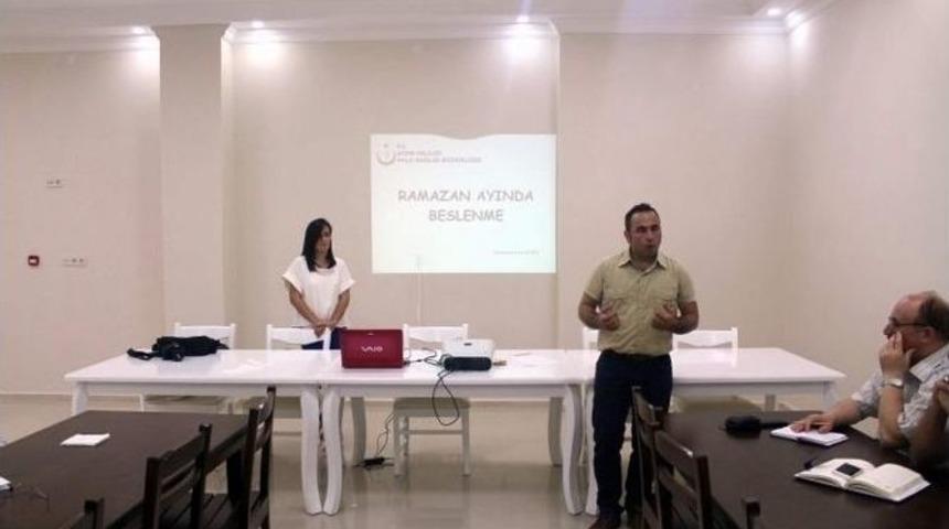 Aydın M&uuml;ft&uuml;l&uuml;k Personeline Sağlıklı Ramazan Semineri
