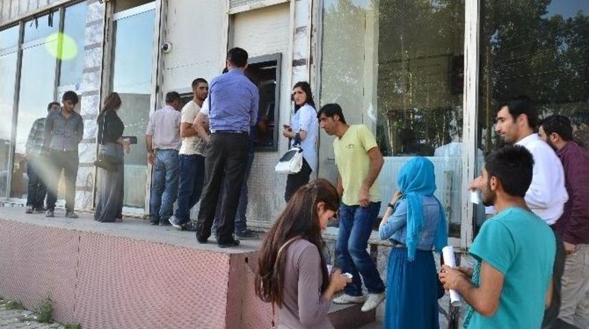 Y&uuml;ksekova&rsquo;da Atm &Ccedil;ilesi Bitmiyor