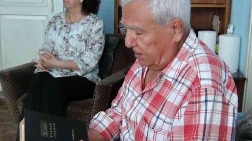 Emekli Astsubayın Kitap Aşkı