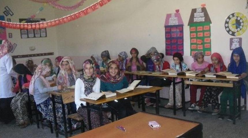 Muratlı&rsquo;da Kur&rsquo;an Kurslarına B&uuml;y&uuml;k İlgi