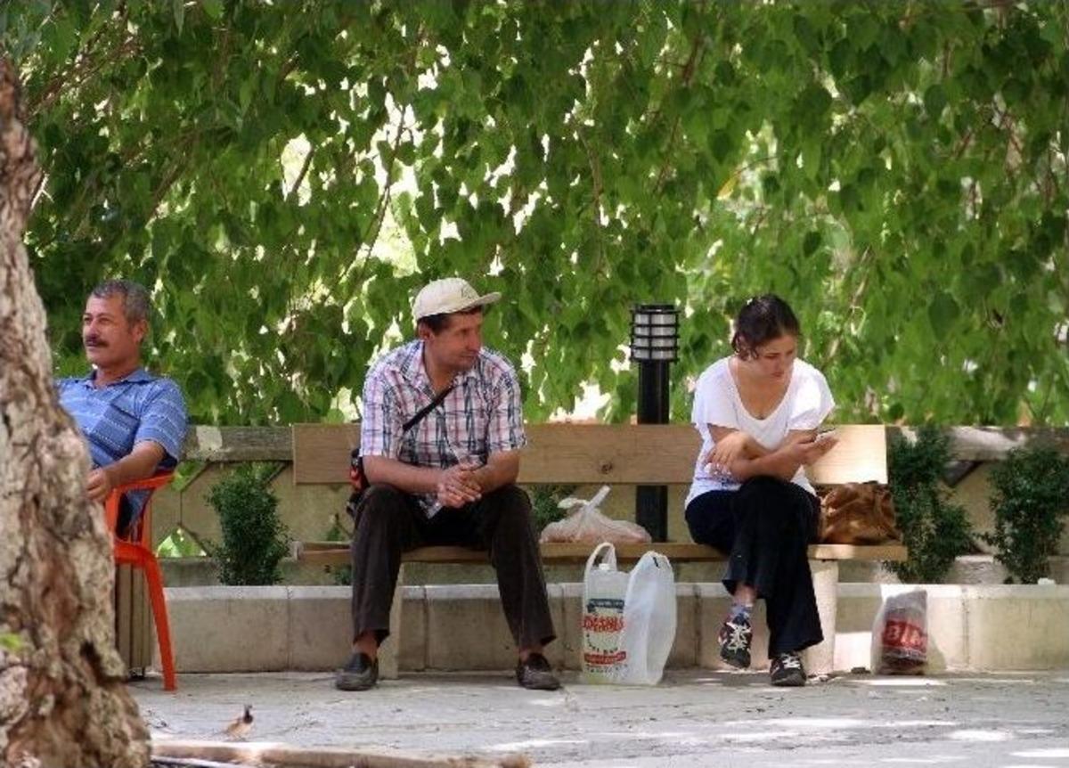 Sıcak Hava Vatandaşı Bunalttı
