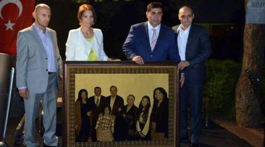 M&uuml;sl&uuml;manlar İle Hristiyanlar İftarda Buluştu