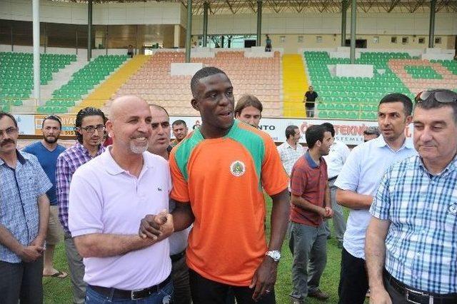 Ayite Alanyaspor’da