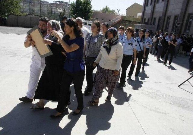 Şehit Polis Son Yolculuğuna Uğurlandı