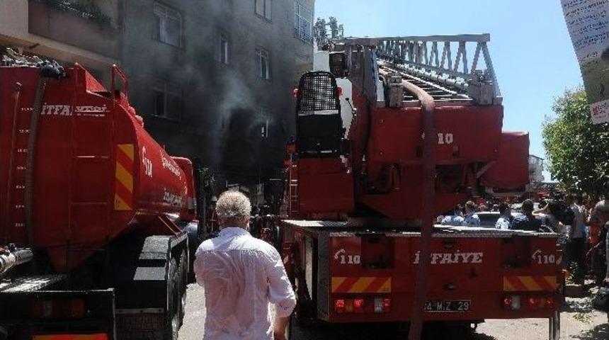 (&ouml;zel Haber) Patlama Sonrası Yaşananlar Amat&ouml;r Kamerada