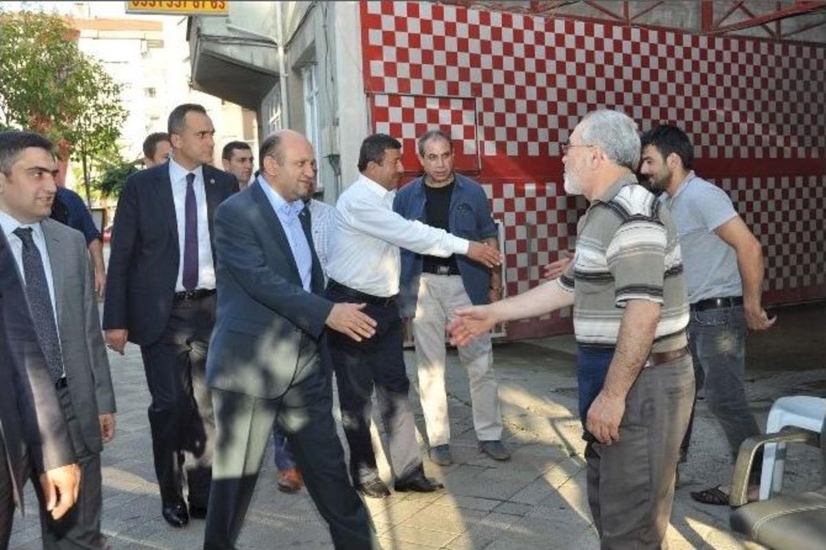 Bakan Işık Darıca'da İftar A&ccedil;tı