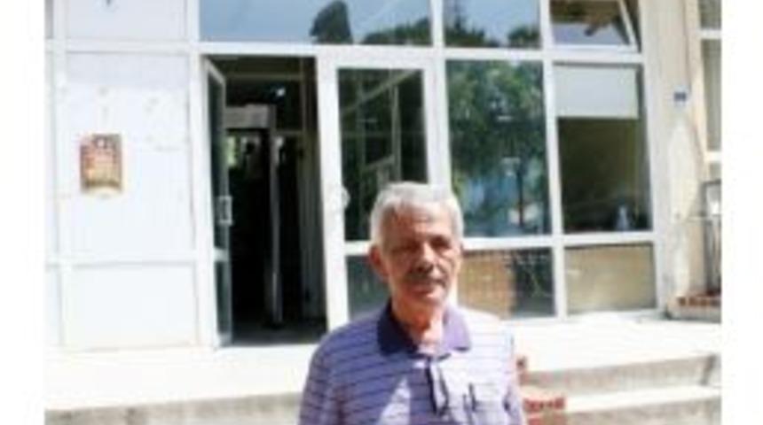 Eski Başkan, Su&ccedil; Duyurusunda Bulundu