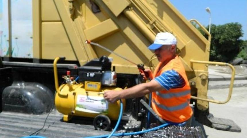 Mudanya&rsquo;da &Ccedil;&ouml;p Kamyonlarından Koku Gelmeyecek