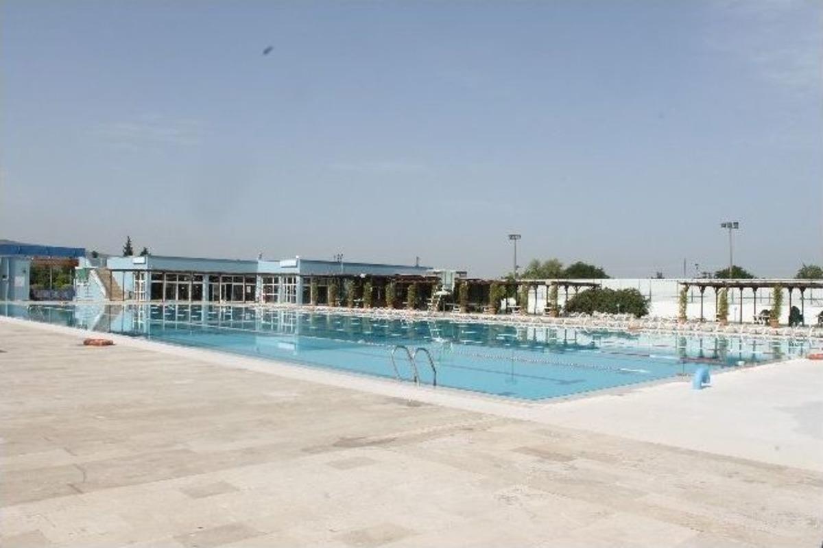 Akhisar Y&uuml;zme Havuzları Tam Not Aldı