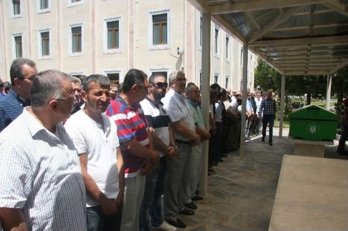 Tayland&rsquo;ta Boğularak &Ouml;len İş Adamına G&ouml;z&uuml;yaşlı Veda