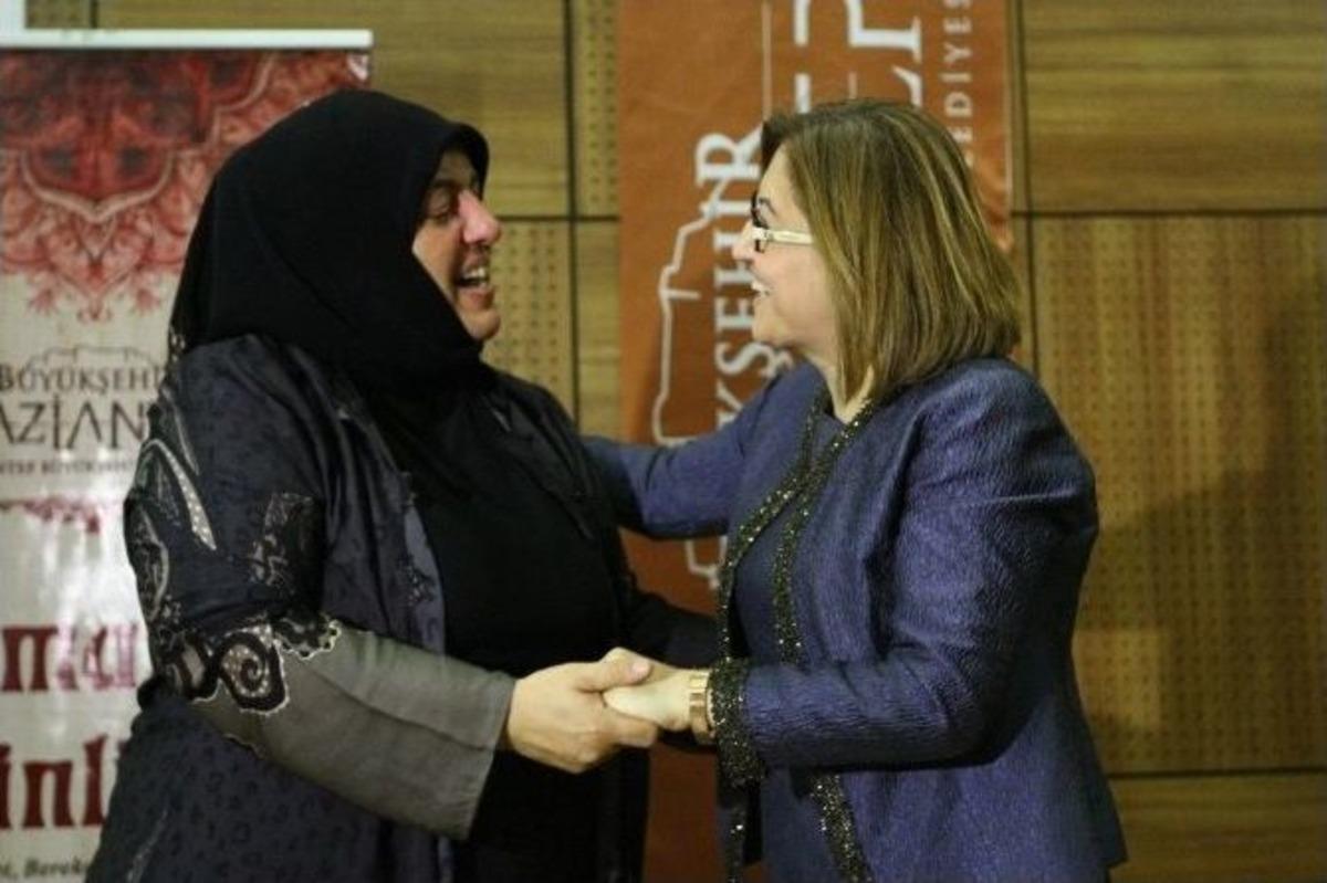 Erarslan, &lsquo;zamanı Kuran Kadınları&rsquo; Gaziantepli Kadınlara Anlattı