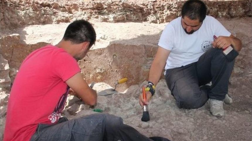 (&ouml;zel Haber) Bu Kazı 17 Yıldır Devam Ediyor