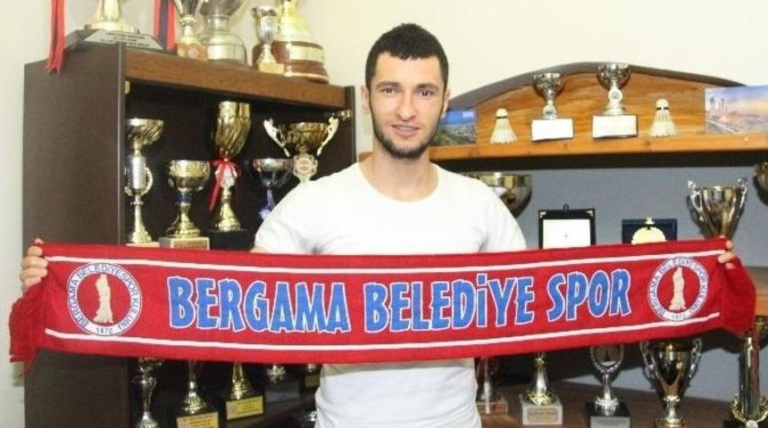 Bergama, Kaleci Salih İle S&ouml;zleşmeyi Yeniledi
