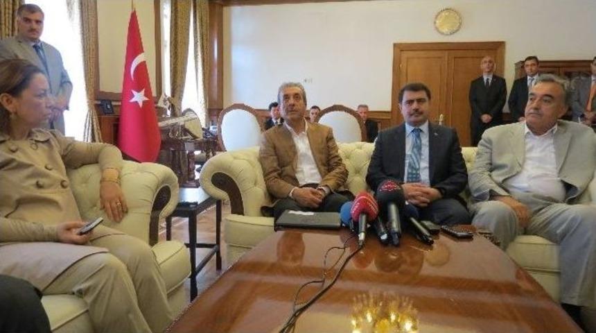 Bakan Eker: &ldquo;muhalefet Anayasayı Bir Daha Okusun&rdquo;