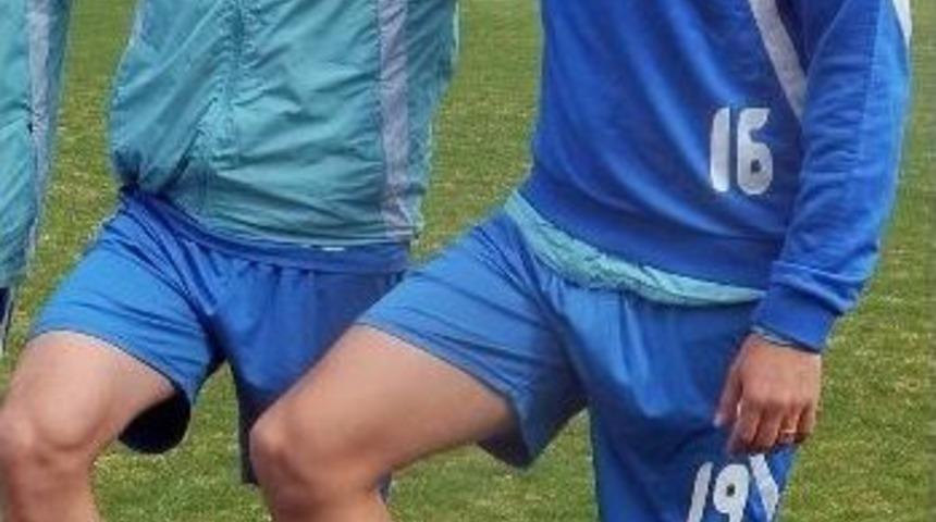 &Ccedil;akırefe, &Ccedil;ine Belediyespor'a Transfer Oldu