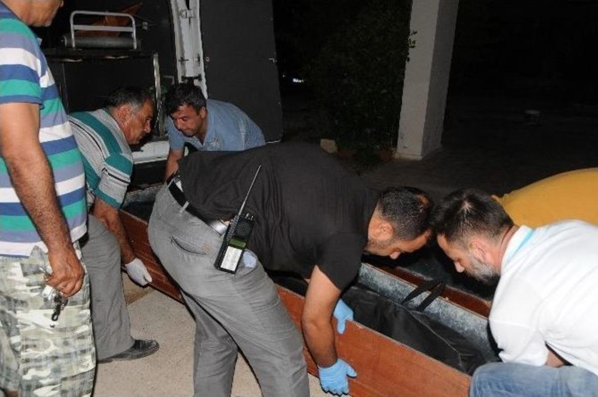 Antalya&rsquo;da Kıskan&ccedil;lık Cinayeti: 2 &Ouml;l&uuml;