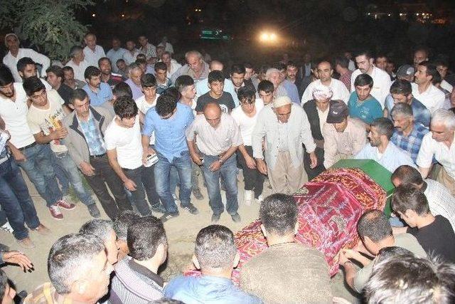 Şine Deresinde Serinlemek İsterken Boğuldu 1