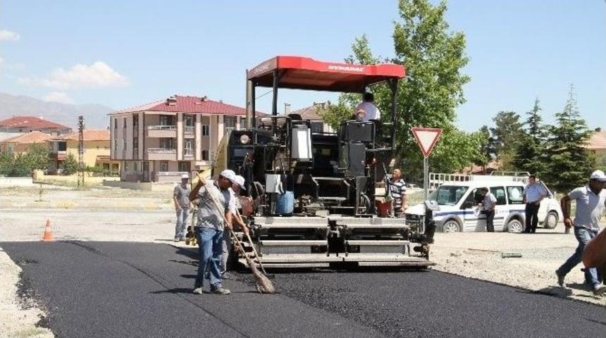 Asfaltlama &Ccedil;alışmaları Devam Ediyor