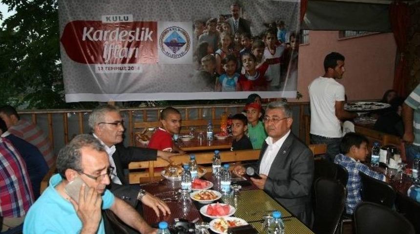 Kulu Belediyesi'nden Yetim &Ccedil;ocuklara İftar