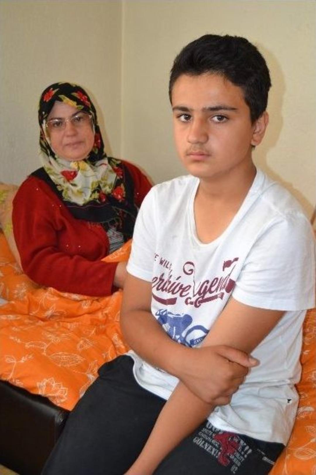 Engelli Kadın Meryem Işık'ın &Ccedil;aresizliği Y&uuml;rekleri Burktu