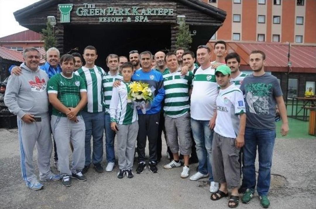 Bursaspor'da Yeni Sezon Hazırlıkları S&uuml;r&uuml;yor