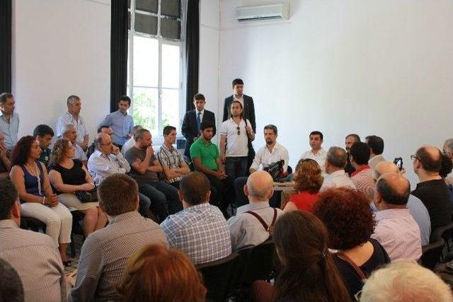 Cumhurbaşkanı Adayı Demirtaş: "ne Olursa Olsun Elimize Silah Almayacağız" 2