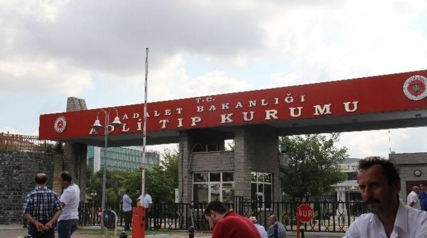 Maganda Kurşununun &Ouml;ld&uuml;rd&uuml;ğ&uuml; Kadının Cenazesi Adli Tıp&rsquo;ta