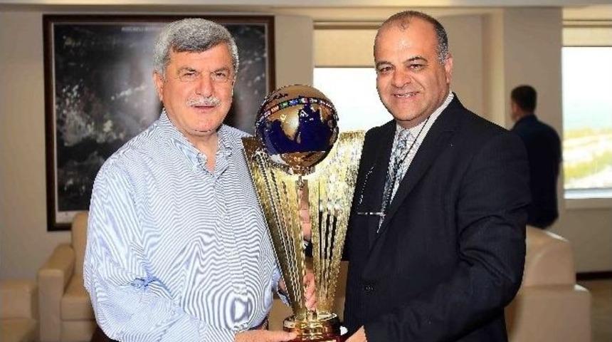 &lsquo;izmit Town Center&rsquo; Geleceğin Projesi Se&ccedil;ildi