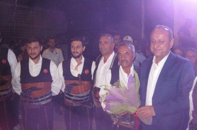 &Ccedil;ocuklardan Kukla G&ouml;sterisine B&uuml;y&uuml;k İlgi 3