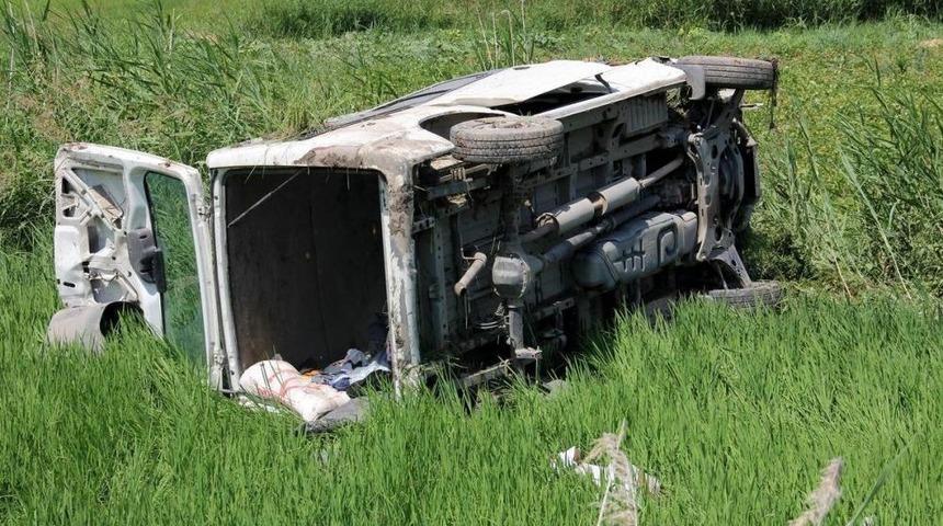 &Ccedil;orum'da Trafik Kazası: 1 &Ouml;l&uuml;, 3 Yaralı