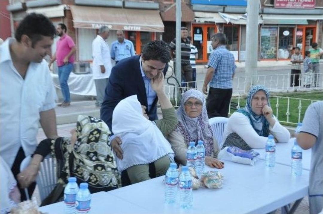 &ldquo;seyitgazi 1. İftar Buluşmaları&rdquo;na Yoğun Katılım