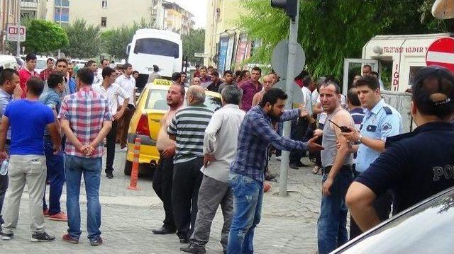 Iğdır&rsquo;da Satırlı Sopalı Kavga: 7 Yaralı 3