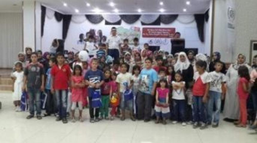 Bin 500 Yetim &Ccedil;ocuk İftar Yemeğinde Bir Araya Geldi