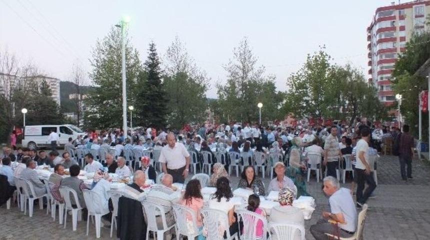 Mhp, A&ccedil;ık Hava İftarında Bir Araya Geldi