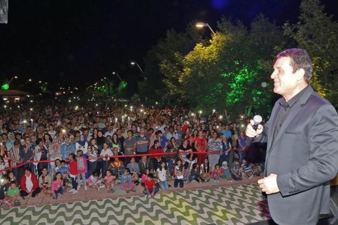 Kentpark'ta Mithat K&ouml;rler R&uuml;zgarı