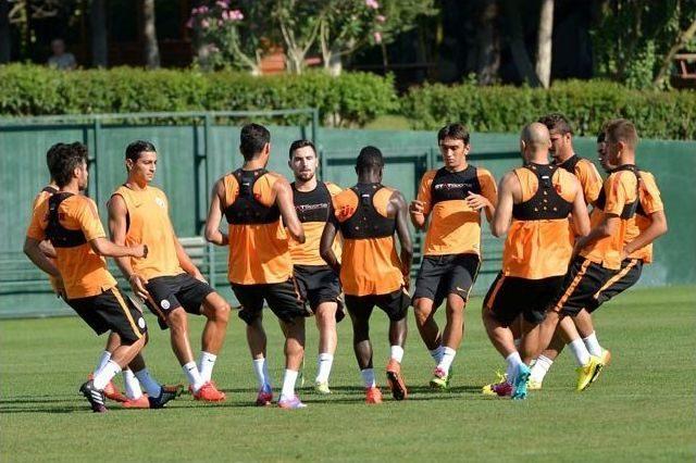 Galatasaray da Yeni Sezon Hazırlıkları S&uuml;r&uuml;yor 2